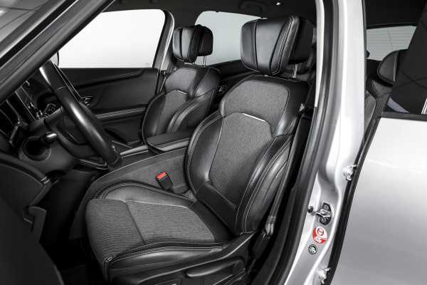 Renault Scénic 1.3 TCe Intens 140 PK - Automaat | Cruise | Stoelverw. | PDC | Camera | NAV + App. Connect | ECC | DAB | LM 20" | Trekhaak |