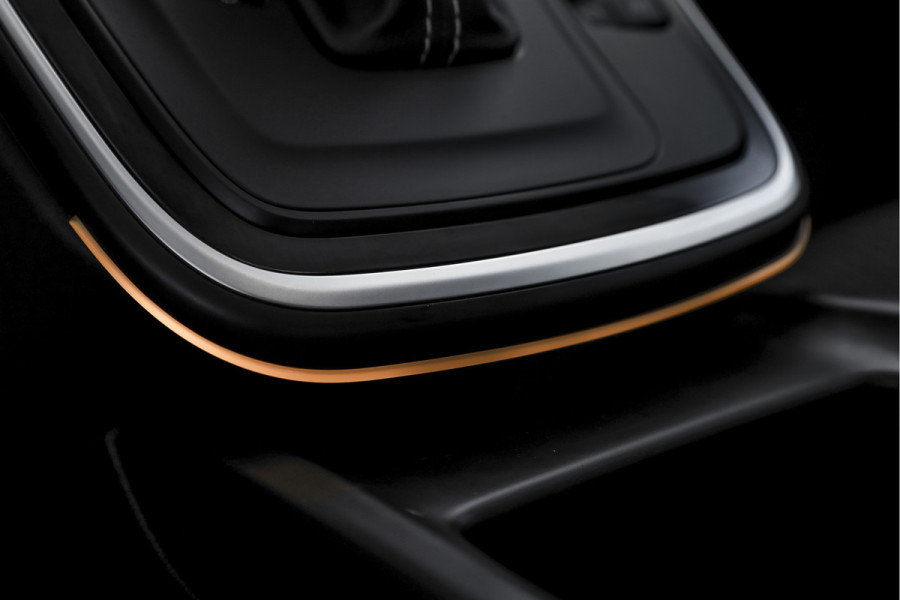 Renault Scénic 1.3 TCe Intens 140 PK - Automaat | Cruise | Stoelverw. | PDC | Camera | NAV + App. Connect | ECC | DAB | LM 20" | Trekhaak |