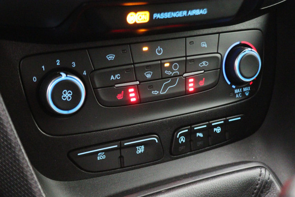 Ford Transit Connect 1.5 EcoBlue L2 Trend Camera, Apple Carplay, Adapt. Cruise, Trekhaak, PDC Ford Transit Connect 1.5 EcoBlue L2 Trend Camera, Apple Carplay, Adapt. Cruise, Trekhaak, PDC