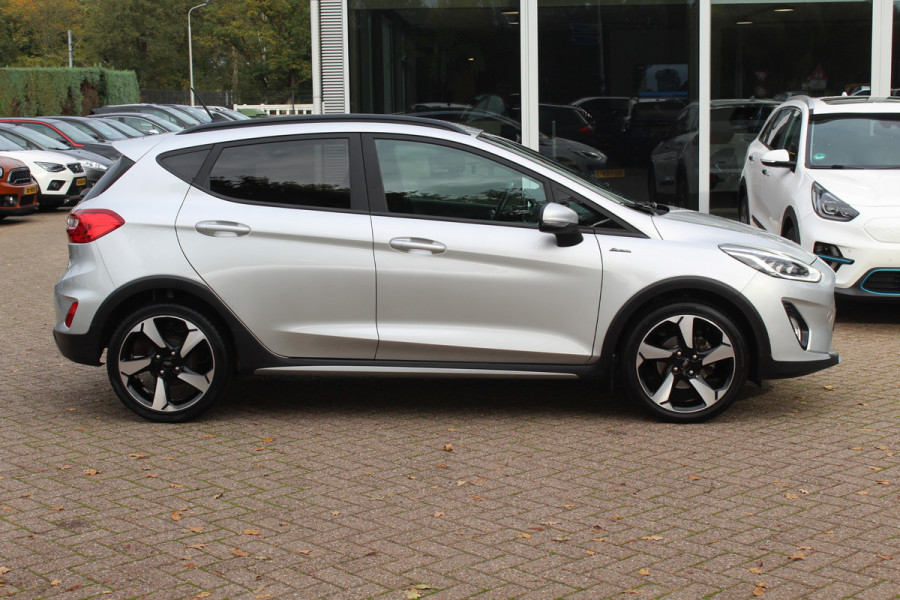 Ford Fiesta 1.0 EcoBoost Active / Camera / CarPlay / Keyless / 18'' / B&O / Stuur+Stoelverwarming / Dodehoek / DAB