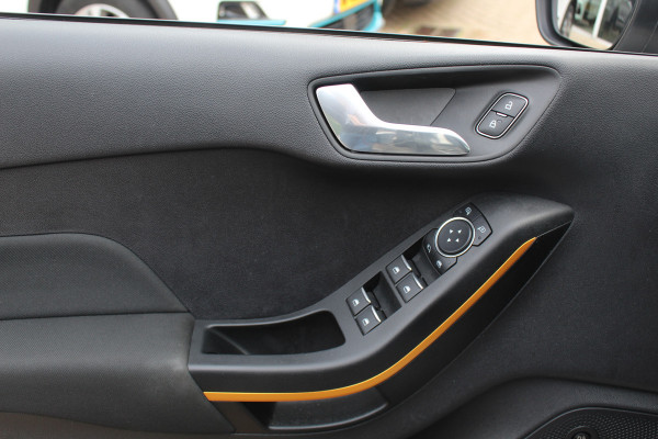 Ford Fiesta 1.0 EcoBoost Active / Camera / CarPlay / Keyless / 18'' / B&O / Stuur+Stoelverwarming / Dodehoek / DAB