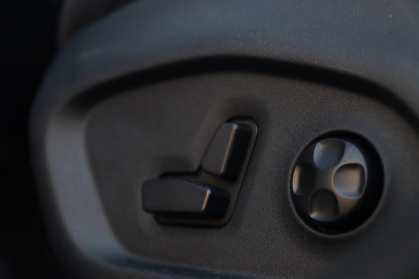 Jeep Compass 1.4 MultiAir Limited 4x4 / KEYLESS / DODEHOEK / CAMERA / STOEL+STUURVERW