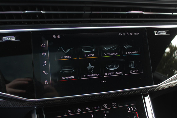 Audi Q8 55 TFSI quattro Pro Line S / Trekhaak / Panoramadak / Camera / Head-up / Luxe Leder / Carbon / 22'' / RS Seats / Keyless / Sfeerverlichting / Matrix LED / Stoelventilatie / Stuur+Stoelverwarming / DAB / ACC / Stoelm