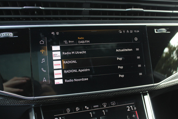 Audi Q8 55 TFSI quattro Pro Line S / Trekhaak / Panoramadak / Camera / Head-up / Luxe Leder / Carbon / 22'' / RS Seats / Keyless / Sfeerverlichting / Matrix LED / Stoelventilatie / Stuur+Stoelverwarming / DAB / ACC / Stoelm