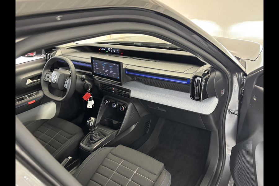 Citroën C3 1.2 Hybrid 110pk Business Citroën C3 1.2 Hybrid 110pk Business