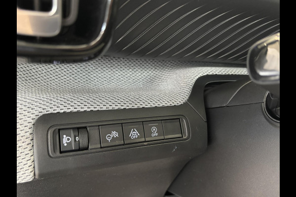 Citroën C3 1.2 Hybrid 110pk Business Citroën C3 1.2 Hybrid 110pk Business