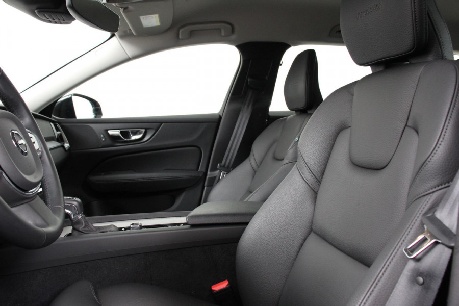 Volvo V60 2.0 T5 250pk Automaat Inscription | Navigatie | Apple Carpla/Android Auto | Climate control | Leder | Parkeer sensoren | Virtual Cockpit |  Lichtmetalen velgen 18" Volvo V60 2.0 T5 250pk Automaat Inscription | Navigatie | Apple Carpla/Android Auto | Climate control | Leder | Parkeer sensoren | Virtual Cockpit |  Lichtmetalen velgen 18"