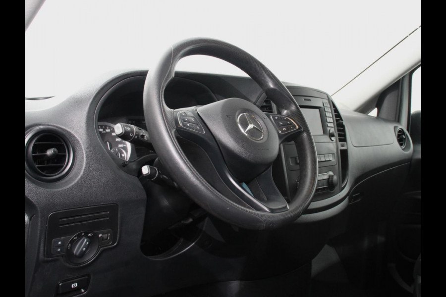 Mercedes-Benz Vito Tourer 114 CDI Automaat Pro Extra Lang incl. BTW en BPM 8 persoons Navigatie Airco Cruise Control Mercedes-Benz Vito Tourer 114 CDI Automaat Pro Extra Lang incl. BTW en BPM 8 persoons Navigatie Airco Cruise Control