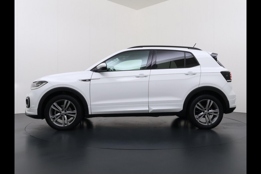 Volkswagen T-Cross 1.0 TSI Style R LINE ! | DODE HOEK DETECTIE | VIRTUAL DASH | STOELVERWARMING | NAVI | CLIMA | RIJKLAARPRIJS INCL. 12MND BOVAG GARANTIE | Volkswagen T-Cross 1.0 TSI Style R LINE ! | DODE HOEK DETECTIE | VIRTUAL DASH | STOELVERWARMING | NAVI | CLIMA | RIJKLAARPRIJS INCL. 12MND BOVAG GARANTIE |