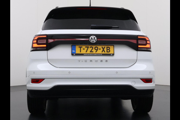 Volkswagen T-Cross 1.0 TSI Style R LINE ! | DODE HOEK DETECTIE | VIRTUAL DASH | STOELVERWARMING | NAVI | CLIMA | RIJKLAARPRIJS INCL. 12MND BOVAG GARANTIE | Volkswagen T-Cross 1.0 TSI Style R LINE ! | DODE HOEK DETECTIE | VIRTUAL DASH | STOELVERWARMING | NAVI | CLIMA | RIJKLAARPRIJS INCL. 12MND BOVAG GARANTIE |