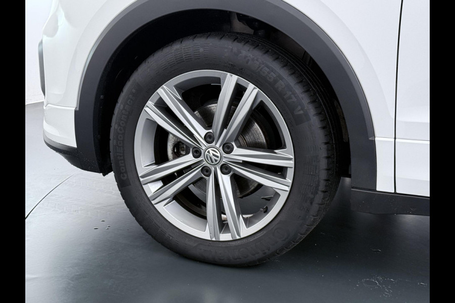 Volkswagen T-Cross 1.0 TSI Style R LINE ! | DODE HOEK DETECTIE | VIRTUAL DASH | STOELVERWARMING | NAVI | CLIMA | RIJKLAARPRIJS INCL. 12MND BOVAG GARANTIE | Volkswagen T-Cross 1.0 TSI Style R LINE ! | DODE HOEK DETECTIE | VIRTUAL DASH | STOELVERWARMING | NAVI | CLIMA | RIJKLAARPRIJS INCL. 12MND BOVAG GARANTIE |