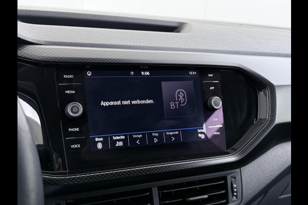Volkswagen T-Cross 1.0 TSI Style R LINE ! | DODE HOEK DETECTIE | VIRTUAL DASH | STOELVERWARMING | NAVI | CLIMA | RIJKLAARPRIJS INCL. 12MND BOVAG GARANTIE | Volkswagen T-Cross 1.0 TSI Style R LINE ! | DODE HOEK DETECTIE | VIRTUAL DASH | STOELVERWARMING | NAVI | CLIMA | RIJKLAARPRIJS INCL. 12MND BOVAG GARANTIE |