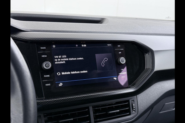 Volkswagen T-Cross 1.0 TSI Style R LINE ! | DODE HOEK DETECTIE | VIRTUAL DASH | STOELVERWARMING | NAVI | CLIMA | RIJKLAARPRIJS INCL. 12MND BOVAG GARANTIE | Volkswagen T-Cross 1.0 TSI Style R LINE ! | DODE HOEK DETECTIE | VIRTUAL DASH | STOELVERWARMING | NAVI | CLIMA | RIJKLAARPRIJS INCL. 12MND BOVAG GARANTIE |