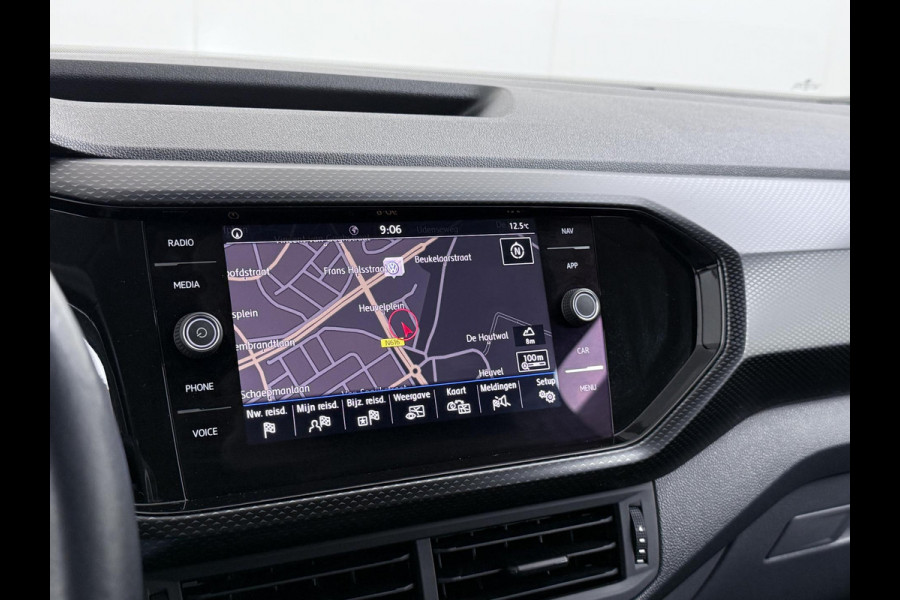 Volkswagen T-Cross 1.0 TSI Style R LINE ! | DODE HOEK DETECTIE | VIRTUAL DASH | STOELVERWARMING | NAVI | CLIMA | RIJKLAARPRIJS INCL. 12MND BOVAG GARANTIE | Volkswagen T-Cross 1.0 TSI Style R LINE ! | DODE HOEK DETECTIE | VIRTUAL DASH | STOELVERWARMING | NAVI | CLIMA | RIJKLAARPRIJS INCL. 12MND BOVAG GARANTIE |