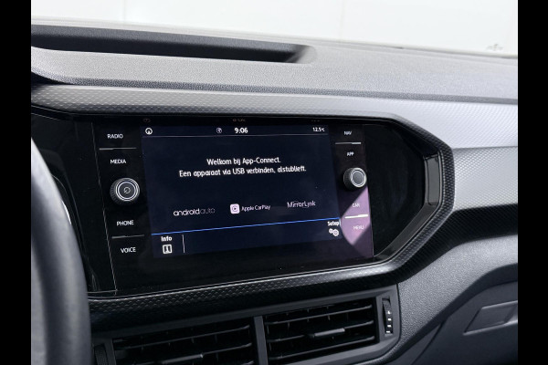 Volkswagen T-Cross 1.0 TSI Style R LINE ! | DODE HOEK DETECTIE | VIRTUAL DASH | STOELVERWARMING | NAVI | CLIMA | RIJKLAARPRIJS INCL. 12MND BOVAG GARANTIE | Volkswagen T-Cross 1.0 TSI Style R LINE ! | DODE HOEK DETECTIE | VIRTUAL DASH | STOELVERWARMING | NAVI | CLIMA | RIJKLAARPRIJS INCL. 12MND BOVAG GARANTIE |