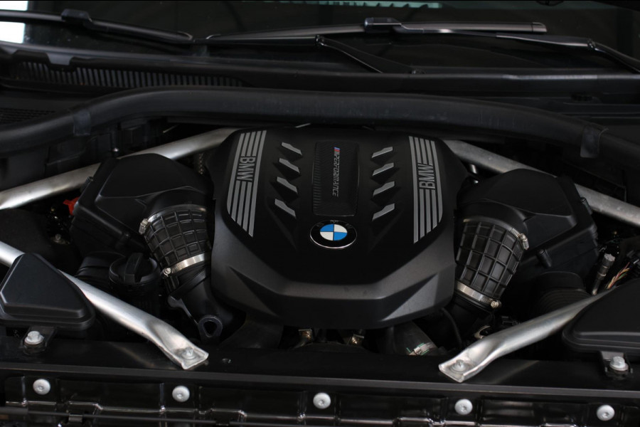 BMW X7 M50i *Sky Lounge*B&W Audio*Mansory*Massage*360 Camera*