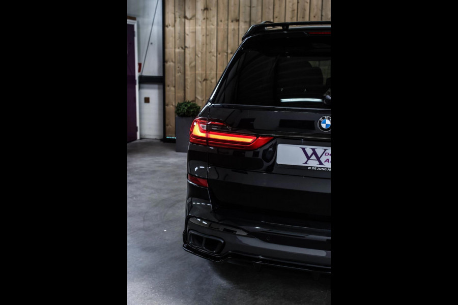 BMW X7 M50i *Sky Lounge*B&W Audio*Mansory*Massage*360 Camera*