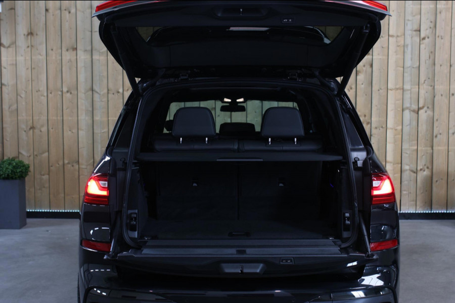 BMW X7 M50i *Sky Lounge*B&W Audio*Mansory*Massage*360 Camera*