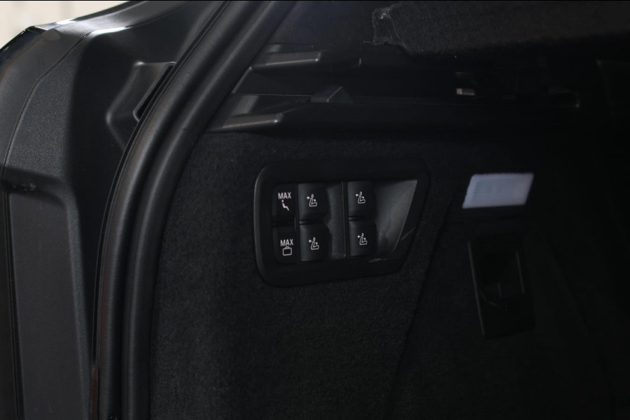 BMW X7 M50i *Sky Lounge*B&W Audio*Mansory*Massage*360 Camera*