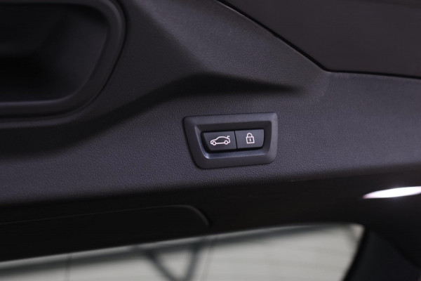 BMW X7 M50i *Sky Lounge*B&W Audio*Mansory*Massage*360 Camera*