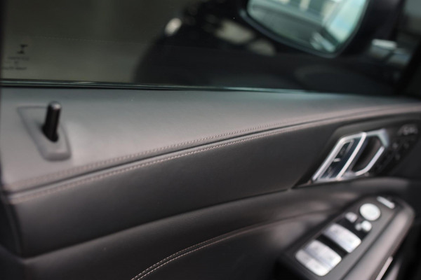 BMW X7 M50i *Sky Lounge*B&W Audio*Mansory*Massage*360 Camera*