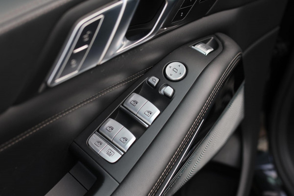 BMW X7 M50i *Sky Lounge*B&W Audio*Mansory*Massage*360 Camera*