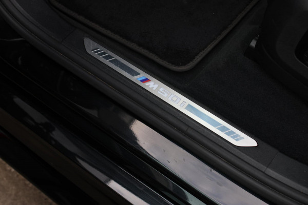 BMW X7 M50i *Sky Lounge*B&W Audio*Mansory*Massage*360 Camera*