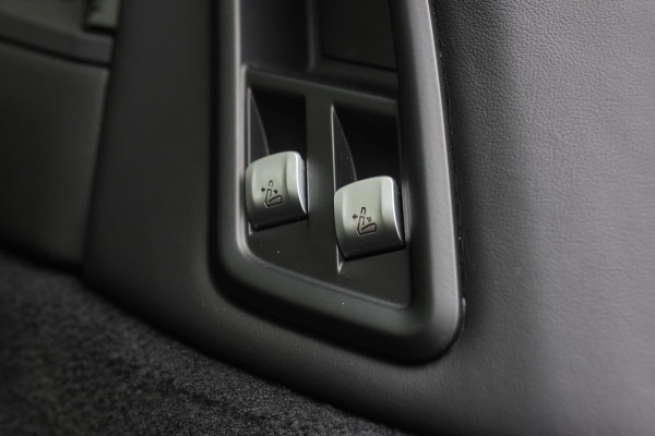 BMW X7 M50i *Sky Lounge*B&W Audio*Mansory*Massage*360 Camera*