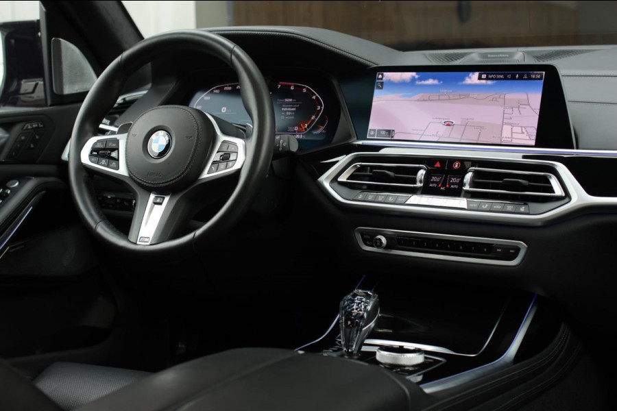 BMW X7 M50i *Sky Lounge*B&W Audio*Mansory*Massage*360 Camera*