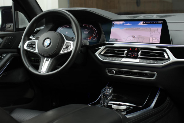 BMW X7 M50i *Sky Lounge*B&W Audio*Mansory*Massage*360 Camera*