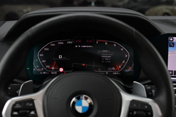 BMW X7 M50i *Sky Lounge*B&W Audio*Mansory*Massage*360 Camera*