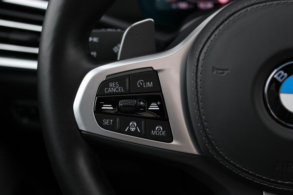 BMW X7 M50i *Sky Lounge*B&W Audio*Mansory*Massage*360 Camera*