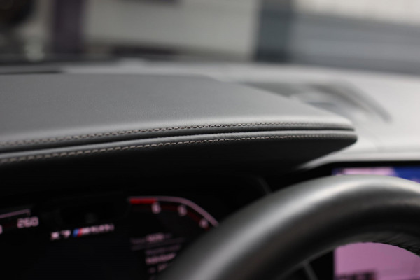 BMW X7 M50i *Sky Lounge*B&W Audio*Mansory*Massage*360 Camera*