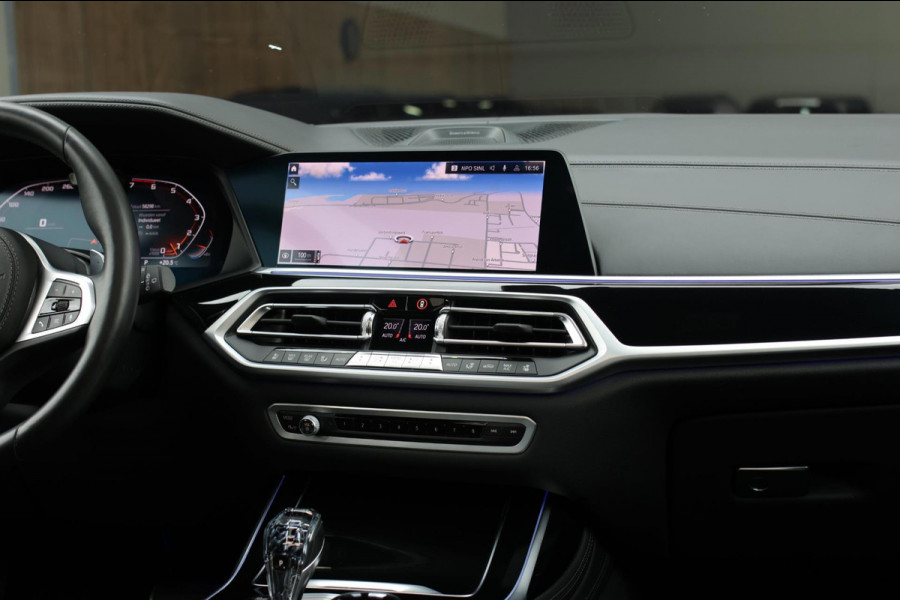 BMW X7 M50i *Sky Lounge*B&W Audio*Mansory*Massage*360 Camera*