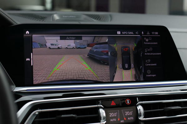 BMW X7 M50i *Sky Lounge*B&W Audio*Mansory*Massage*360 Camera*