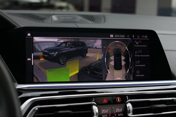 BMW X7 M50i *Sky Lounge*B&W Audio*Mansory*Massage*360 Camera*