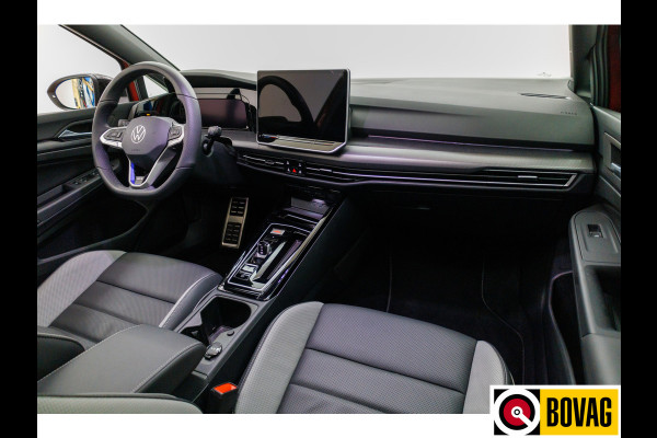 Volkswagen Golf 1.5 eHybrid GTE Black Style 272 PK | Panoramadak | Leer | Elec. trekhaak | Headup | Stoel- & stuurverw. | Stoelventilatie, Sfeerverlichting, bestuurdersstoel met geheugen, IQ matrix Led, Travel assist Volkswagen Golf 1.5 eHybrid GTE Black Style 272 PK | Panoramadak | Leer | Elec. trekhaak | Headup | Stoel- & stuurverw. | Stoelventilatie, Sfeerverlichting, bestuurdersstoel met geheugen, IQ matrix Led, Travel assist