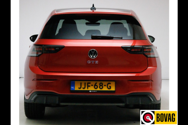 Volkswagen Golf 1.5 eHybrid GTE Black Style 272 PK | Panoramadak | Leer | Elec. trekhaak | Headup | Stoel- & stuurverw. | Stoelventilatie, Sfeerverlichting, bestuurdersstoel met geheugen, IQ matrix Led, Travel assist Volkswagen Golf 1.5 eHybrid GTE Black Style 272 PK | Panoramadak | Leer | Elec. trekhaak | Headup | Stoel- & stuurverw. | Stoelventilatie, Sfeerverlichting, bestuurdersstoel met geheugen, IQ matrix Led, Travel assist