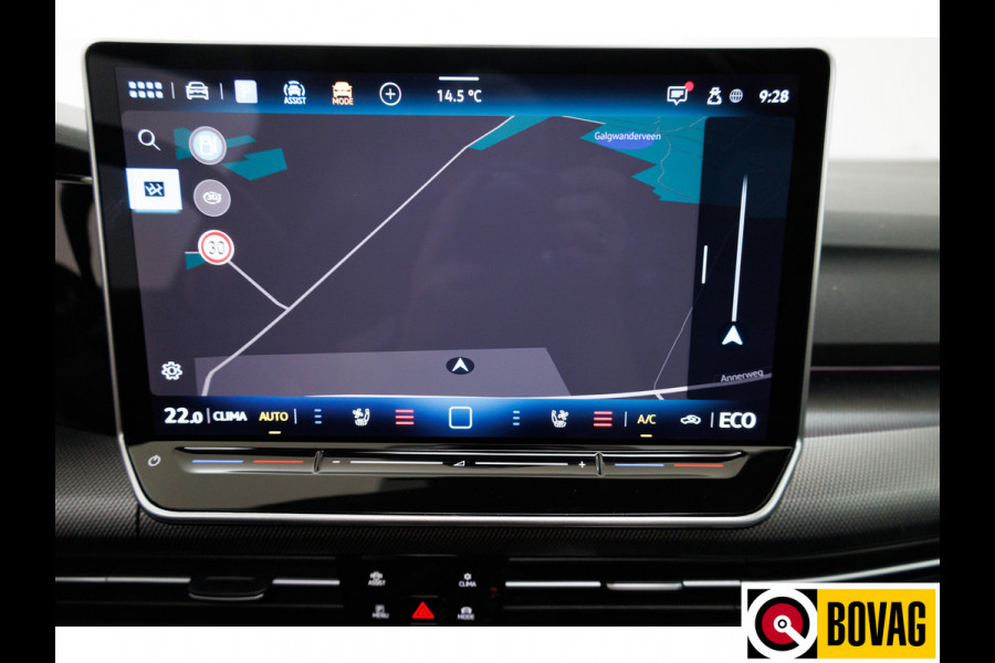 Volkswagen Golf 1.5 eHybrid GTE Black Style 272 PK | Panoramadak | Leer | Elec. trekhaak | Headup | Stoel- & stuurverw. | Stoelventilatie, Sfeerverlichting, bestuurdersstoel met geheugen, IQ matrix Led, Travel assist Volkswagen Golf 1.5 eHybrid GTE Black Style 272 PK | Panoramadak | Leer | Elec. trekhaak | Headup | Stoel- & stuurverw. | Stoelventilatie, Sfeerverlichting, bestuurdersstoel met geheugen, IQ matrix Led, Travel assist