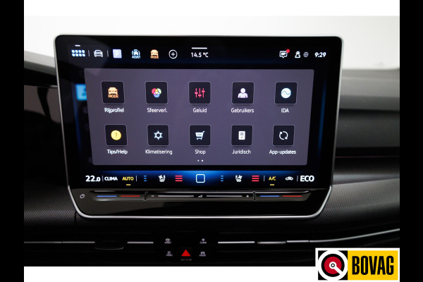 Volkswagen Golf 1.5 eHybrid GTE Black Style 272 PK | Panoramadak | Leer | Elec. trekhaak | Headup | Stoel- & stuurverw. | Stoelventilatie, Sfeerverlichting, bestuurdersstoel met geheugen, IQ matrix Led, Travel assist Volkswagen Golf 1.5 eHybrid GTE Black Style 272 PK | Panoramadak | Leer | Elec. trekhaak | Headup | Stoel- & stuurverw. | Stoelventilatie, Sfeerverlichting, bestuurdersstoel met geheugen, IQ matrix Led, Travel assist