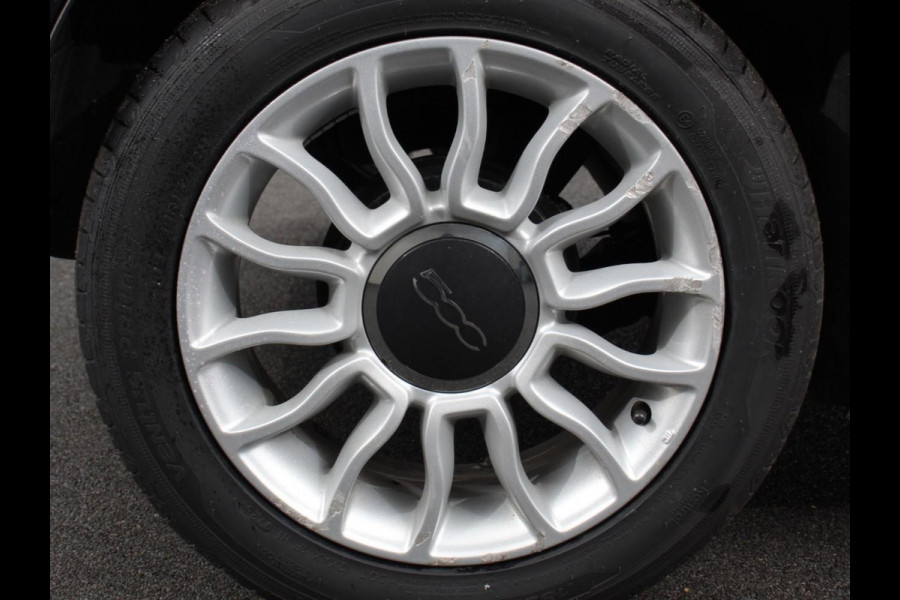 Fiat 500 1.2 Lounge | Navigatie | Lederen Interieur | Climate Control | Panoramadak | Parkeer sensoren