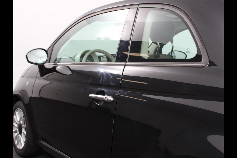 Fiat 500 1.2 Lounge | Navigatie | Lederen Interieur | Climate Control | Panoramadak | Parkeer sensoren