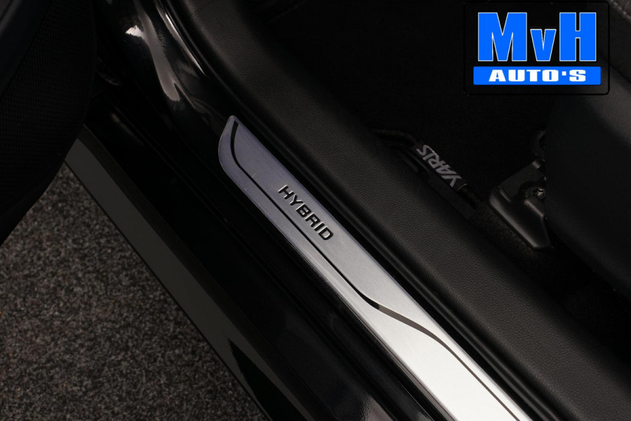 Toyota Yaris 1.5 Hybrid Business Plus|CAMERA|LED|CARPLAY|ACC Toyota Yaris 1.5 Hybrid Business Plus|CAMERA|LED|CARPLAY|ACC