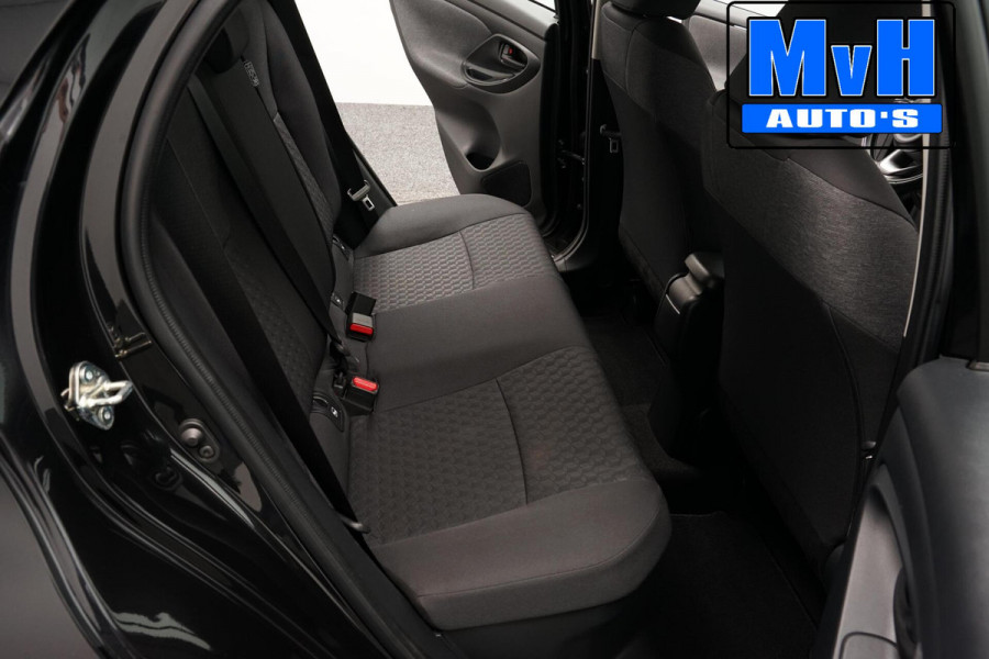 Toyota Yaris 1.5 Hybrid Business Plus|CAMERA|LED|CARPLAY|ACC Toyota Yaris 1.5 Hybrid Business Plus|CAMERA|LED|CARPLAY|ACC