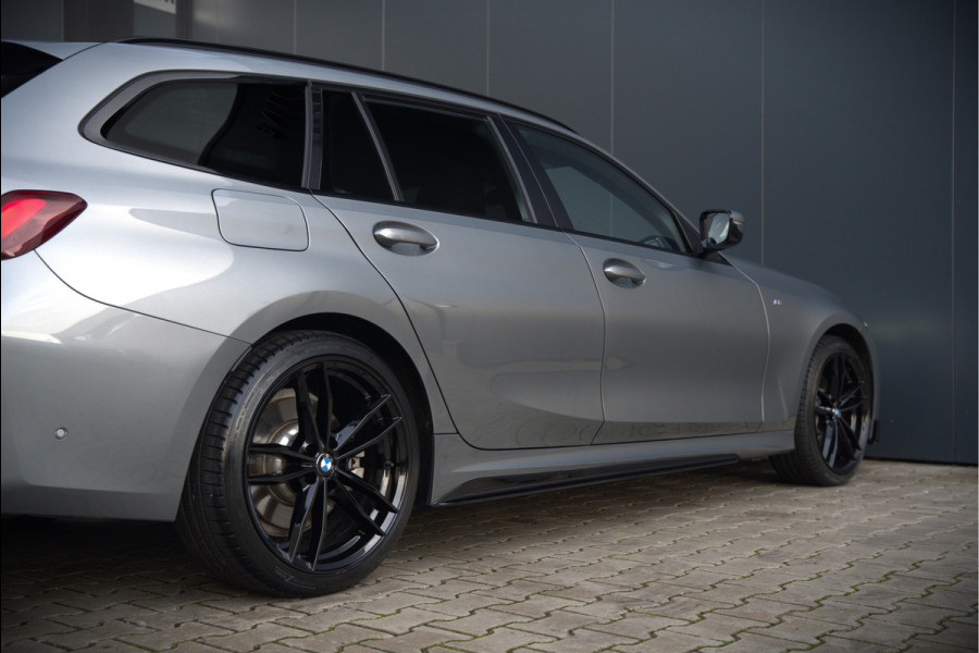 BMW 3 Serie Touring 330i xDrive High Excecutive M Sport | M Performance | Stoelverwarming | Camera | Navigatie | Parkeersensoren | Apple Carplay | Keyless | HIFI | Adaptive Cruise Control | DAB | LED | BTW | Fabrieksgarantie