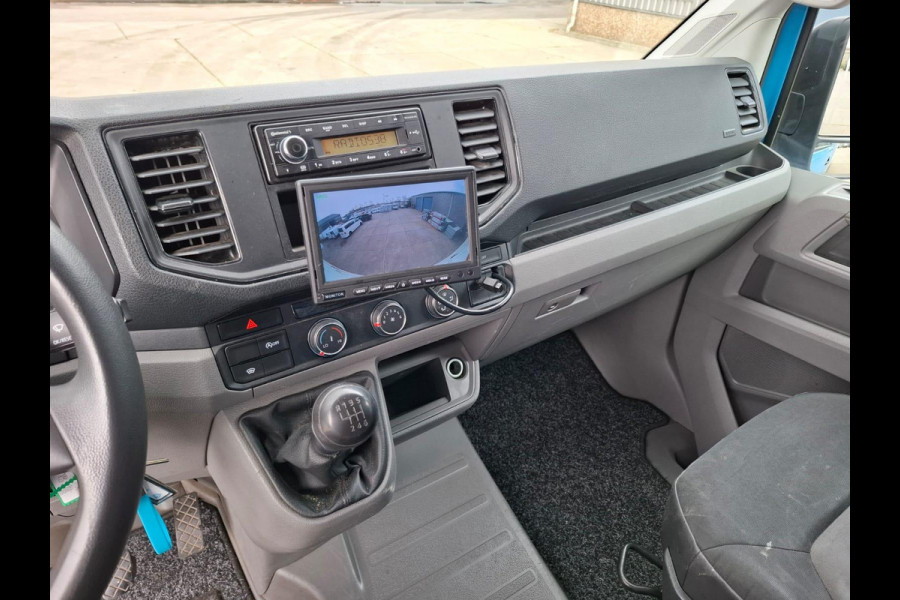 Volkswagen Crafter 35 2.0 TDI L4H3 BAKWAGEN MET DEUREN / EURO 6 / N.A.P / DEALER ONDERHOUDEN Volkswagen Crafter 35 2.0 TDI L4H3 BAKWAGEN MET DEUREN / EURO 6 / N.A.P / DEALER ONDERHOUDEN