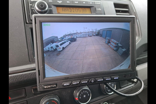 Volkswagen Crafter 35 2.0 TDI L4H3 BAKWAGEN MET DEUREN / EURO 6 / N.A.P / DEALER ONDERHOUDEN Volkswagen Crafter 35 2.0 TDI L4H3 BAKWAGEN MET DEUREN / EURO 6 / N.A.P / DEALER ONDERHOUDEN