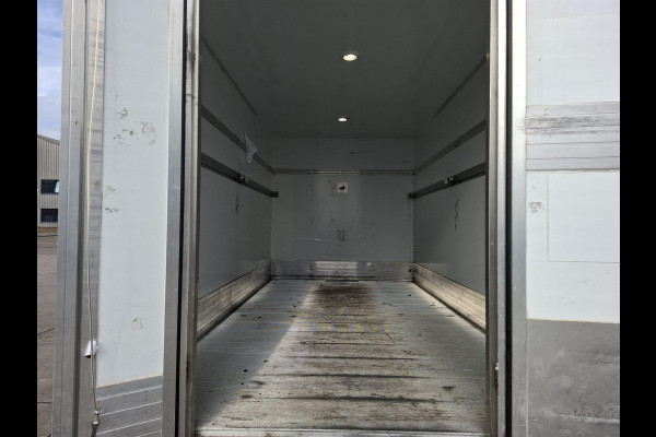 Volkswagen Crafter 35 2.0 TDI L4H3 BAKWAGEN MET DEUREN / EURO 6 / N.A.P / DEALER ONDERHOUDEN Volkswagen Crafter 35 2.0 TDI L4H3 BAKWAGEN MET DEUREN / EURO 6 / N.A.P / DEALER ONDERHOUDEN