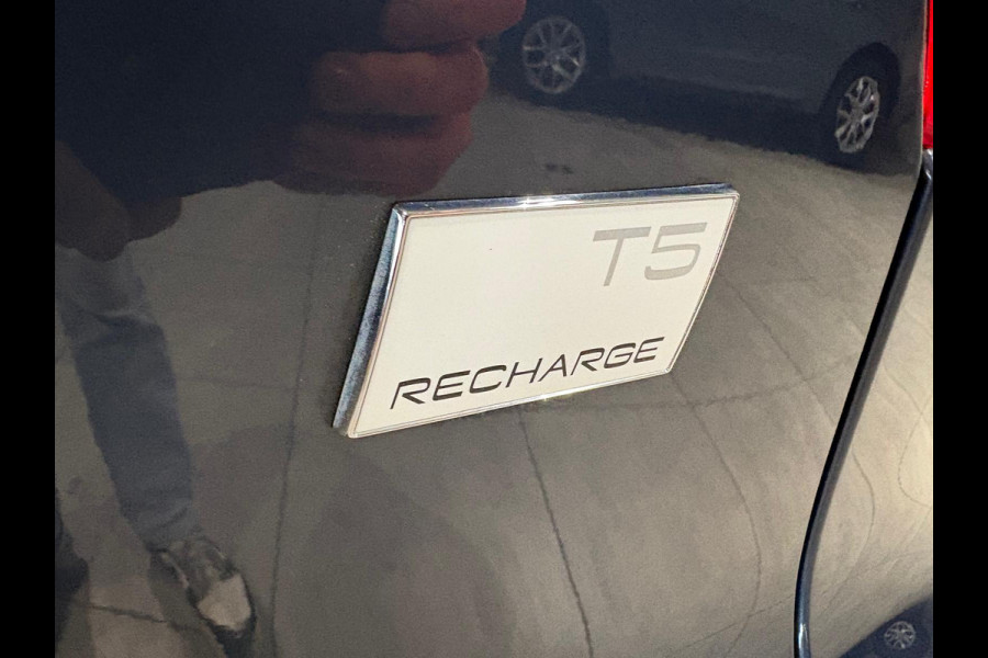 Volvo XC40 T5 Aut. Plug-in Hybrid Inscription Leder CruiseControl 262pk Volvo XC40 T5 Aut. Plug-in Hybrid Inscription Leder CruiseControl 262pk