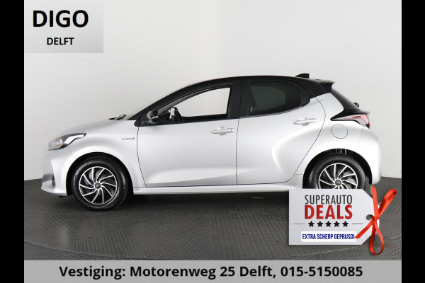 Toyota Yaris 1.5 HYBRID BI-TONE SILVERLINE AUTOMAAT CLOUD NAVI APPLE & ANDROID.CAMERA.TOYOTA GARANTIE TOT 2031 !! Toyota Yaris 1.5 HYBRID BI-TONE SILVERLINE AUTOMAAT CLOUD NAVI APPLE & ANDROID.CAMERA.TOYOTA GARANTIE TOT 2031 !!